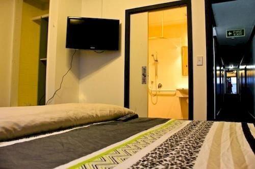Eagles Nest Backpackers Hostel Hamilton Ngoại thất bức ảnh